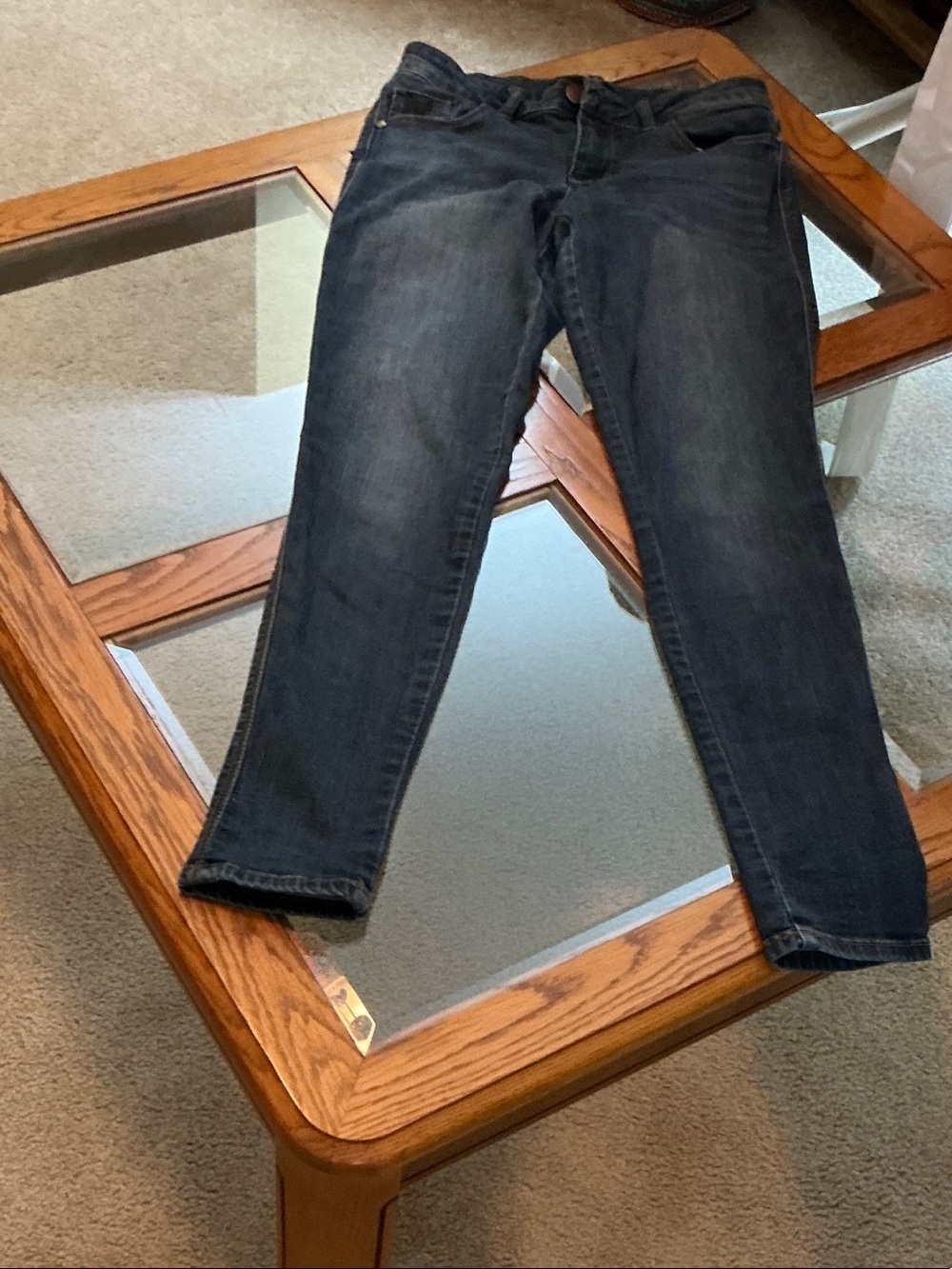 1822 Denim Women’s Skinny Jeans in Dark Blue Wash
